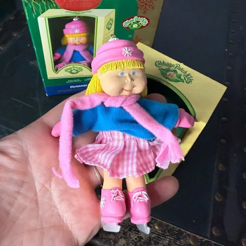Carlton Cards Cabbage Patch Kids Christmas Holly 2006 Ornament #138 Dated NIB